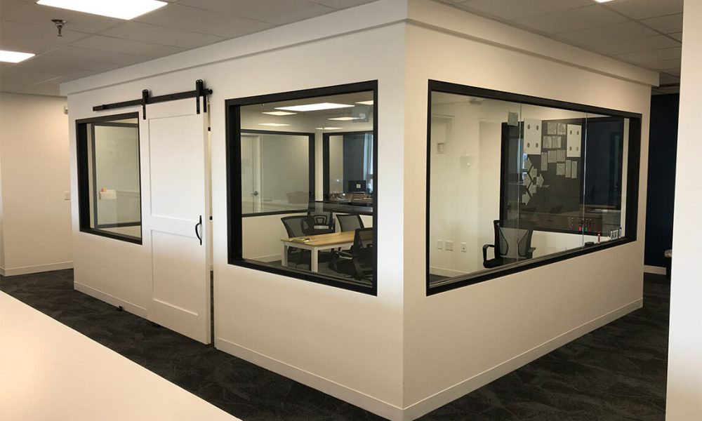 office enclosed room